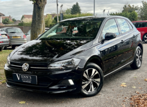 2018 Volkswagen Polo 1.0 Tsi Se in Black — image 3