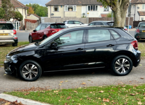 2018 Volkswagen Polo 1.0 Tsi Se in Black — image 4