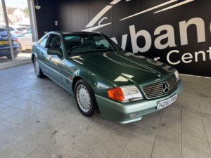 1991 Mercedes-Benz Sl 2.8 Sl280 2dr in Multicolour — image 2
