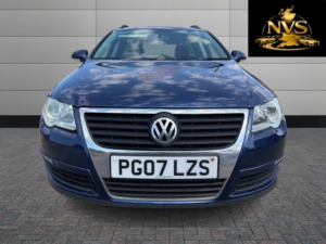 2007 Volkswagen Passat 2.0 Tdi Se in Blue — image 2