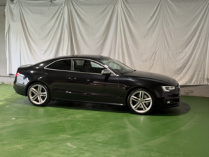 2013 Audi S5 3.0 Tfsi V6 in Black — image 4