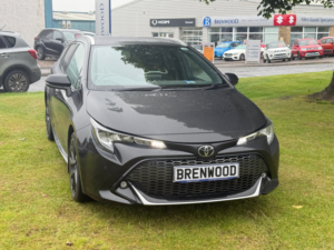 2023 Toyota Corolla 2.0 Vvt-H Gr Sport Touring Sports 5dr Petrol Hybrid CVT Euro 6 (s/s) (196 Ps) in Black — image 2