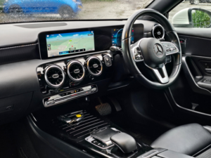 2018 Mercedes-Benz A Class 1.5 A180d Sport (executive) Hatchback 5dr Diesel 7g-Dct Euro 6 (s/s) (116 Ps) in White — image 3
