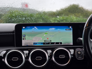 2018 Mercedes-Benz A Class 1.5 A180d Sport (executive) Hatchback 5dr Diesel 7g-Dct Euro 6 (s/s) (116 Ps) in White — image 5