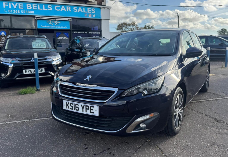2016 Peugeot 308 1.6 Bluehdi Allure Euro 6 (s/s) 5dr in Blue — image 1