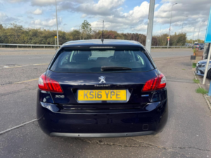 2016 Peugeot 308 1.6 Bluehdi Allure Euro 6 (s/s) 5dr in Blue — image 4