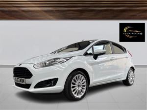 2013 Ford Fiesta 1.0t Ecoboost Titanium Euro 5 (s/s) 5dr in White — image 5