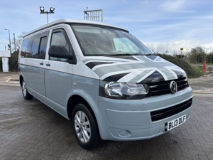 2013 Volkswagen Transporter 2.0 Tdi T30 Startline in White — image 2
