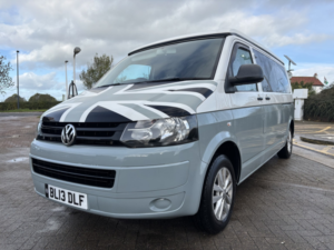 2013 Volkswagen Transporter 2.0 Tdi T30 Startline in White — image 4