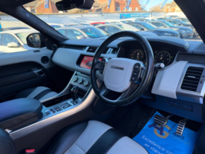 2017 Land Rover Range Rover Sport 5.0 V8 Svr Auto 4WD Euro 6 (s/s) 5dr in Blue — image 3