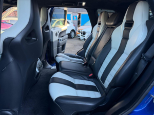 2017 Land Rover Range Rover Sport 5.0 V8 Svr Auto 4WD Euro 6 (s/s) 5dr in Blue — image 5