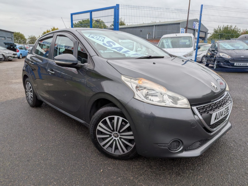 2014 Peugeot 208 1.4 Hdi Access+ in Grey — image 1