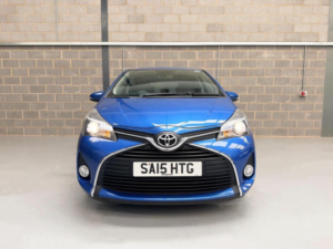 2015 Toyota Yaris 1.33 Dual Vvt-I Icon Euro 5 5dr Euro 5 in Blue — image 2