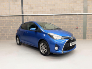 2015 Toyota Yaris 1.33 Dual Vvt-I Icon Euro 5 5dr Euro 5 in Blue — image 5