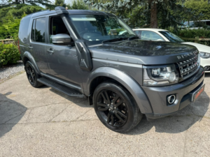 2015 Land Rover Discovery 4 3.0 Sd V6 Hse in Grey — image 3