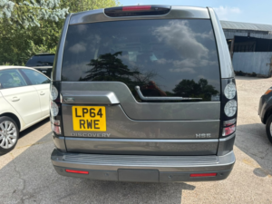 2015 Land Rover Discovery 4 3.0 Sd V6 Hse in Grey — image 5