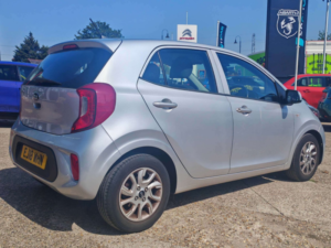 2018 Kia Picanto 1.3 2 in Silver — image 6