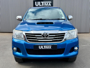 2014 Toyota Hilux 3.0 D-4d Invincible 4WD Euro 5 4dr in Blue — image 3