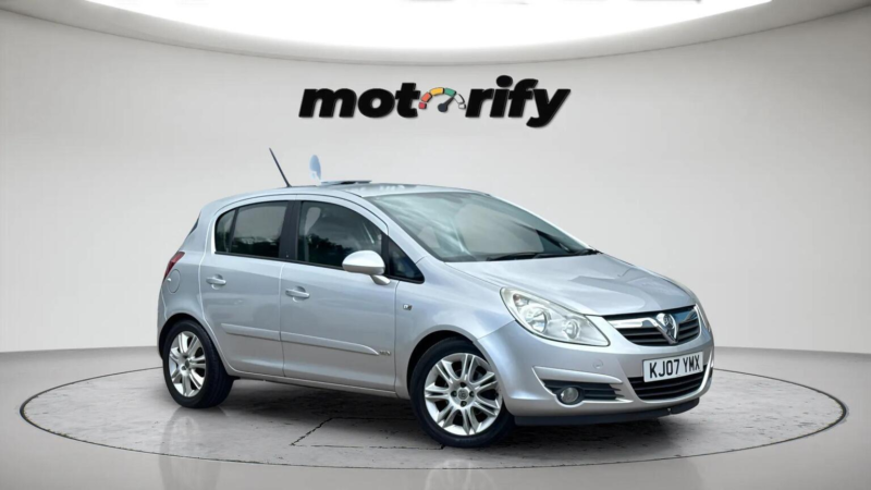 2007 Vauxhall Corsa 1.4i 16v Design 5dr (a/c) in Silver — image 1