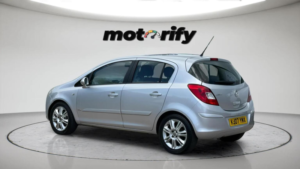 2007 Vauxhall Corsa 1.4i 16v Design 5dr (a/c) in Silver — image 6