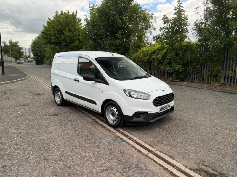 2020 Ford Transit Courier 1.0 Ecoboost Leader L1 Euro 6 4dr in White — image 1