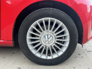 2012 Volkswagen Up! 1.0 High Up! in Red — image 4