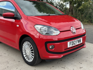 2012 Volkswagen Up! 1.0 High Up! in Red — image 6