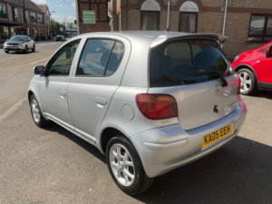 2005 Toyota Yaris 1.3 Vvt-I Colour Collection in Silver — image 4