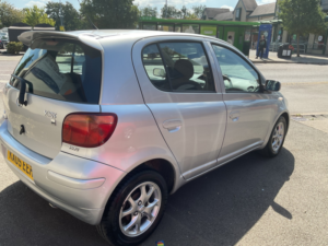 2005 Toyota Yaris 1.3 Vvt-I Colour Collection in Silver — image 6