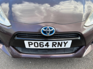 2015 Toyota Aqua 1.5 Hybrid Petrol Automatic 5dr in Purple — image 5