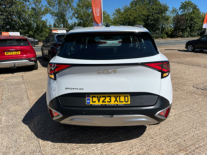 2023 Kia Sportage 1.6 T-Gdi 2 SUV 5dr Petrol Manual Euro 6 (s/s) (148 Bhp) in White — image 6