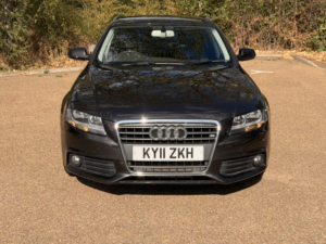 2011 Audi A4 Avant 1.8 Tfsi Executive Se in Grey — image 2