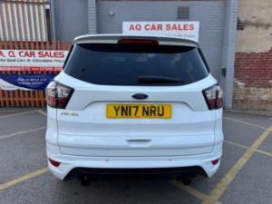 2017 Ford Kuga 2.0 Tdci Ecoblue St-Line AWD Euro 6 (s/s) 5dr in White — image 6