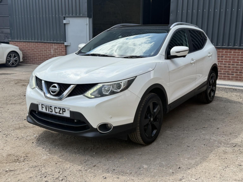 2015 Nissan Qashqai 1.6 Dci N-Tec+ in White — image 1