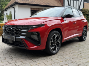2025 Hyundai Tucson 1.6 Tucson Nline 1.6t Mt +2tr My25 in Red — image 3