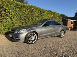 2011 Mercedes-Benz E Class 2.1 E220 Cdi Blueefficiency Sport Edition 125 in Silver — image 5