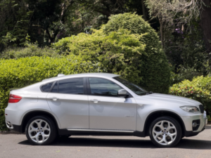 2009 BMW X6 3.0 X6 Xdrive30d in Silver — image 3