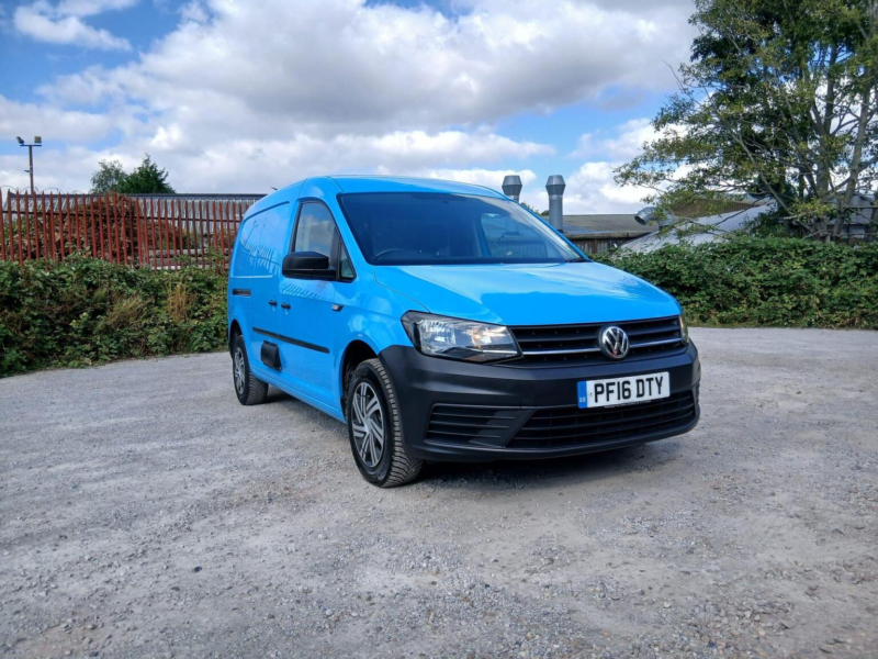 2016 Volkswagen Caddy Maxi 2.0 Tdi C20 Bluemotion Tech Startline Lwb Euro 6 (s/s) 6dr in Blue — image 1