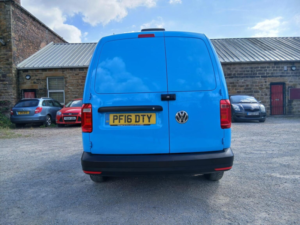 2016 Volkswagen Caddy Maxi 2.0 Tdi C20 Bluemotion Tech Startline Lwb Euro 6 (s/s) 6dr in Blue — image 4