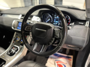 2018 Land Rover Range Rover Evoque 2.0 Td4 Se Tech Auto 4WD Euro 6 (s/s) 5dr in White — image 2