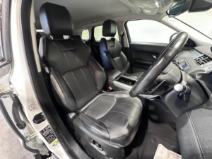 2018 Land Rover Range Rover Evoque 2.0 Td4 Se Tech Auto 4WD Euro 6 (s/s) 5dr in White — image 3