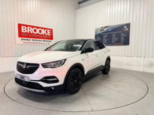 2021 Vauxhall Grandland X 1.2 Turbo Sri Nav Euro 6 (s/s) 5dr in White — image 5