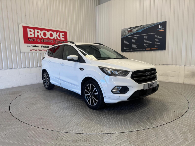 2017 Ford Kuga 2.0 Tdci Ecoblue St-Line Euro 6 (s/s) 5dr in White — image 1
