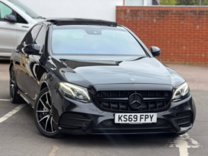 2019 Mercedes-Benz E Class 2.9 E350d Amg Line Edition (premium Plus) Saloon 4dr Diesel G-Tronic+ Euro 6 (s/s) (286 Ps) in Black — image 4
