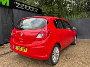 2012 Vauxhall Corsa 1.3 Cdti Ecoflex Se Euro 5 5dr in Red — image 6