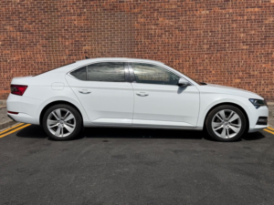 2020 Skoda Superb 1.5 Tsi Act Se L DSG Euro 6 (s/s) 5dr in White — image 4