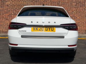 2020 Skoda Superb 1.5 Tsi Act Se L DSG Euro 6 (s/s) 5dr in White — image 5
