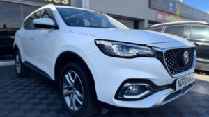 2022 MG MG Hs 1.5 T-Gdi Exclusive Dct Euro 6 (s/s) 5dr in White — image 2