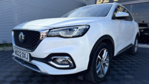 2022 MG MG Hs 1.5 T-Gdi Exclusive Dct Euro 6 (s/s) 5dr in White — image 5