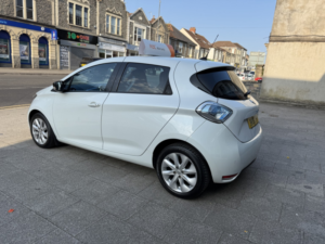 2016 Renault Zoe Dynamique Intens in White — image 4